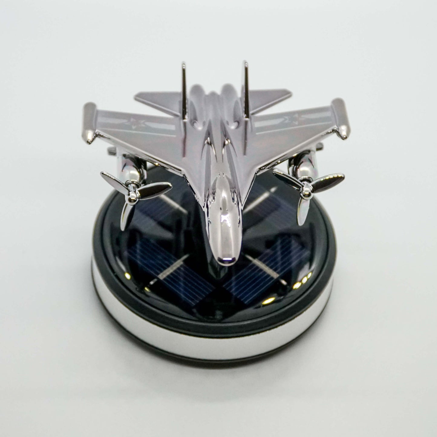 Odorizant Auto Avion solar pe baza de ulei parfumat cu difuzor de aromaterapie