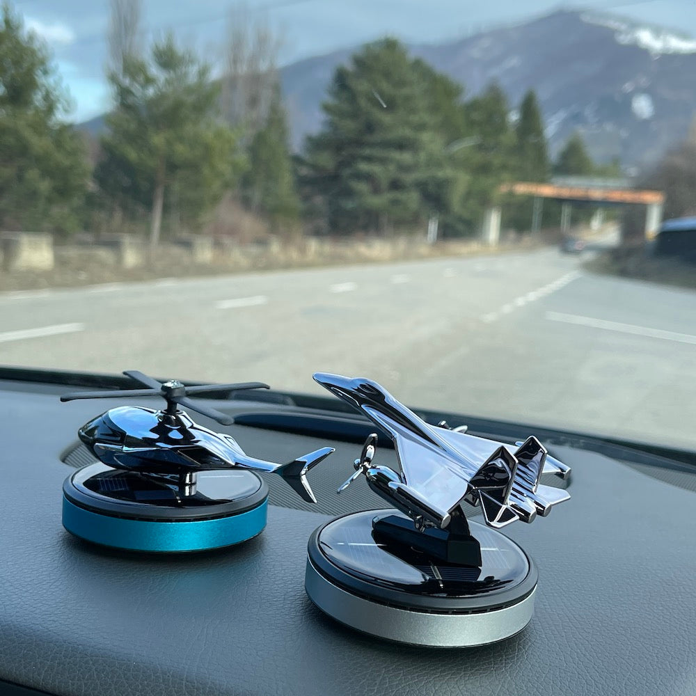 Odorizante Auto Avion si Elicopter solar pe baza de ulei parfumat Oferta 1+1 cu difuzor de aromaterapie