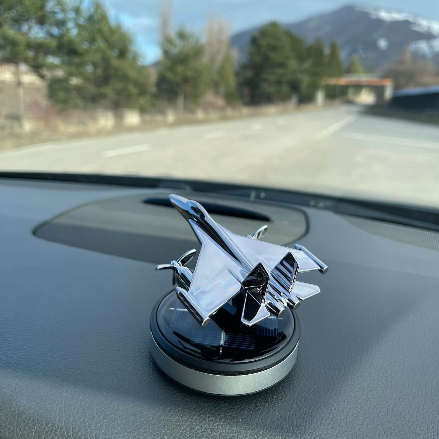 Odorizant Auto Avion solar pe baza de ulei parfumat cu difuzor de aromaterapie